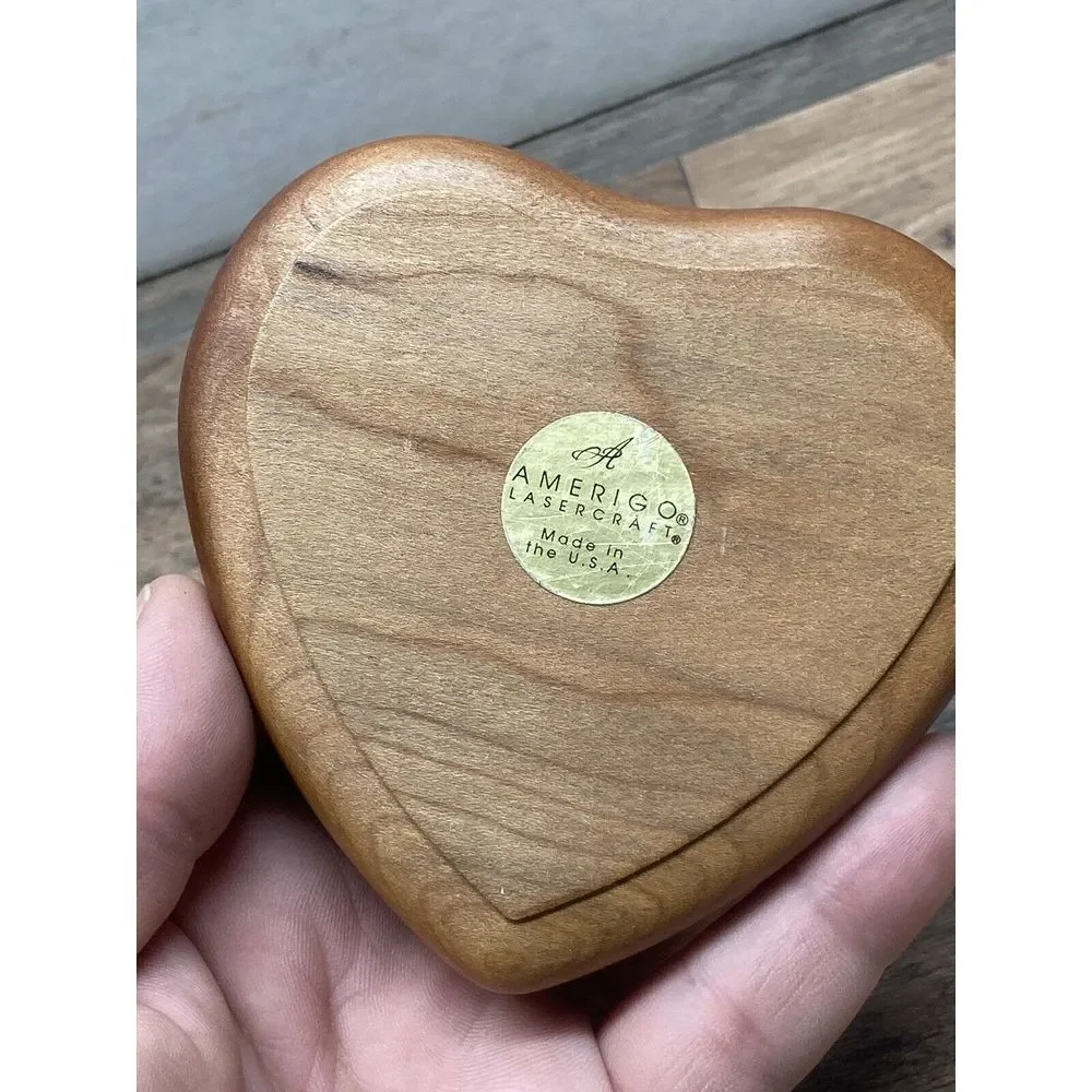 Amerigo Laser craft Wooden Wind Up Musical‎ Trinket Box 4